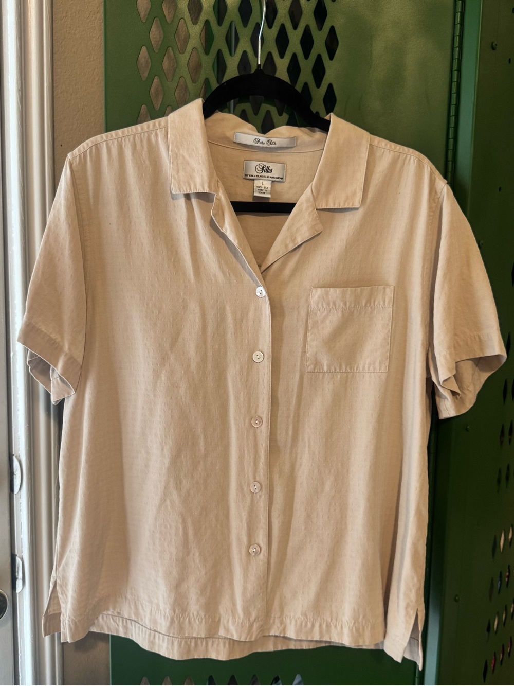 bill blass Men's Tan Short Sleeve Button-Up Shirt (100% Silk)